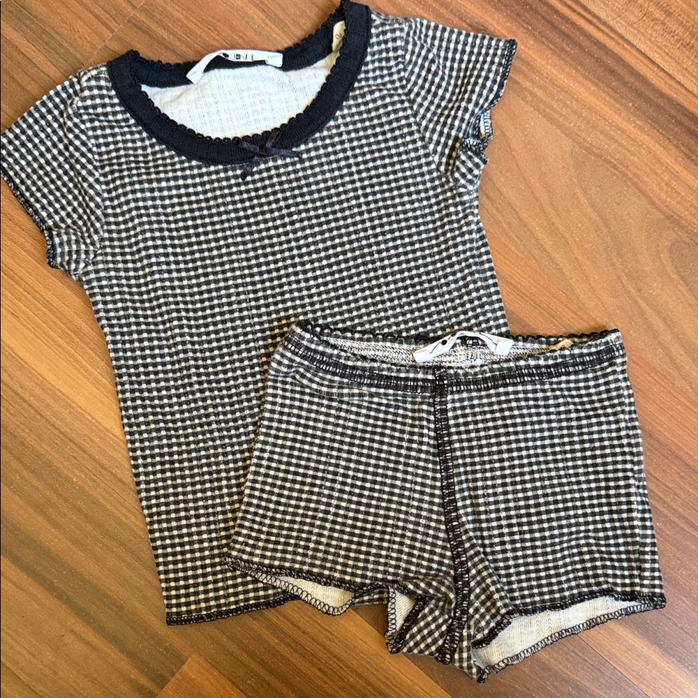 Doen Toddler Gingham outfit